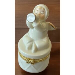 VTG Snow Angels Trinket Box Angle Playing Horn Opens Gold Tone Jewelry Box